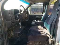 2004 CHEVROLET C4500