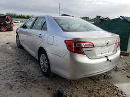 2013 TOYOTA CAMRY