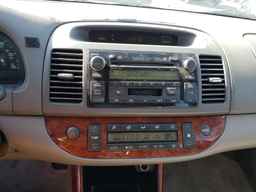 2004 TOYOTA CAMRY