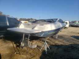 2002 REGAL Boat