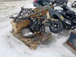 2022 Ski Snowmobile