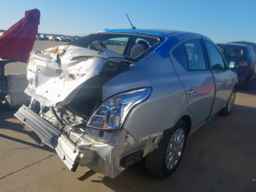 2016 NISSAN VERSA