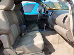 2014 NISSAN Frontier