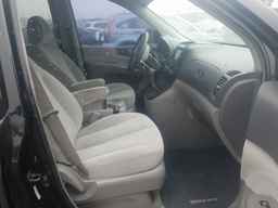 2006 KIA SEDONA