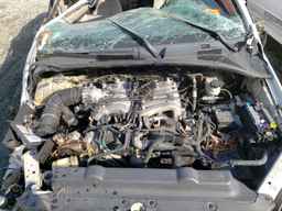 2005 KIA SORENTO