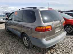 1999 TOYOTA SIENNA
