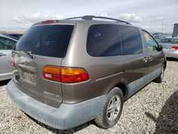 1999 TOYOTA SIENNA