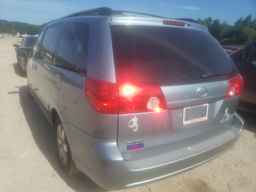 2006 TOYOTA SIENNA