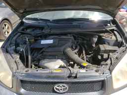 2005 TOYOTA RAV4