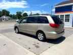 2004 TOYOTA SIENNA