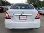 2009 NISSAN VERSA