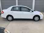 2009 NISSAN VERSA