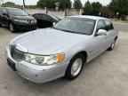 2001 LINCOLN Town Car