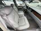 2001 LINCOLN Town Car