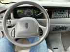 2001 LINCOLN Town Car