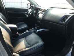 2014 MITSUBISHI outlander
