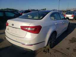 2015 KIA Cadenza