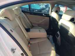 2015 KIA Cadenza