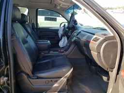 2013 CADILLAC ESCALADE