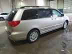 2009 TOYOTA SIENNA