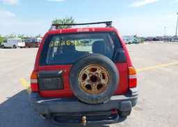 1999 CHEVROLET TRACKER