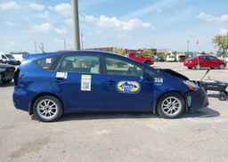 2012 TOYOTA PRIUS V