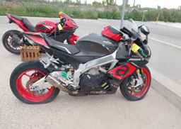 2017 APRILIA RSV4 RR