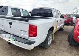 2011 DODGE DAKOTA SXT CREW CAB