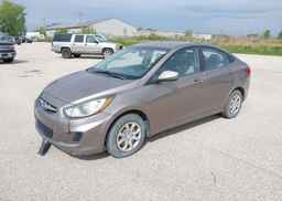 2012 HYUNDAI ACCENT GLS