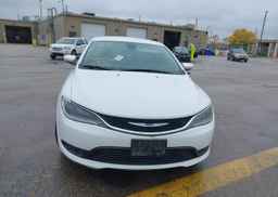 2016 CHRYSLER 200 LX