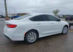 2016 CHRYSLER 200 LX