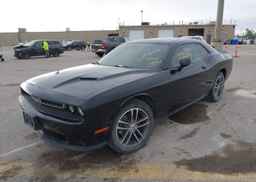 2019 DODGE CHALLENGER SXT