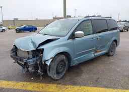 2010 CHRYSLER TOWN & COUNTRY TOURING