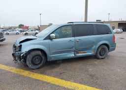 2010 CHRYSLER TOWN & COUNTRY TOURING