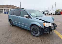 2010 CHRYSLER TOWN & COUNTRY TOURING
