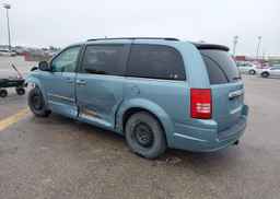 2010 CHRYSLER TOWN & COUNTRY TOURING