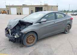 2013 HYUNDAI ELANTRA GL