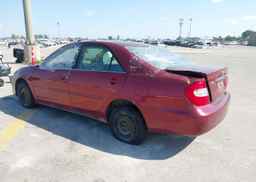 2002 TOYOTA CAMRY LE