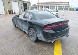 2018 DODGE CHARGER SE V8
