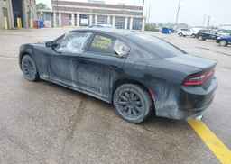 2018 DODGE CHARGER SE V8