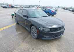 2018 DODGE CHARGER SE V8