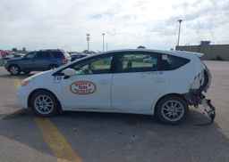 2014 TOYOTA PRIUS V