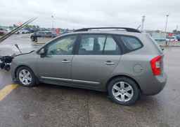 2010 KIA RONDO EX
