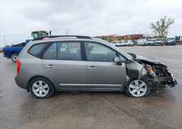 2010 KIA RONDO EX