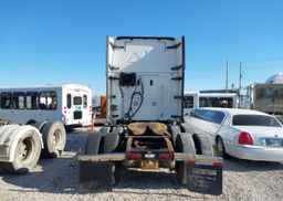 2019 FREIGHTLINER CASCADIA 126