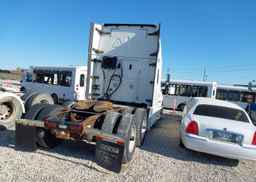 2019 FREIGHTLINER CASCADIA 126