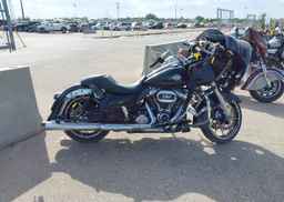 2021 HARLEY-DAVIDSON FLTRXS ROAD GLIDE SPECIAL