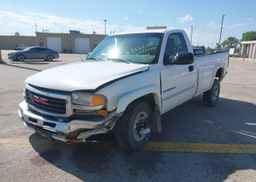 2005 GMC SIERRA 2500 HD PICKUP