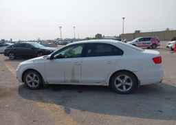 2011 VOLKSWAGEN JETTA 2.5