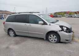 2005 TOYOTA SIENNA CE V6